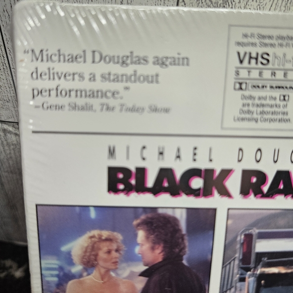 Black Rain VHS Michael Douglas thriller Paramount Pictures Andy Garcia 1989 - Picture 10 of 11